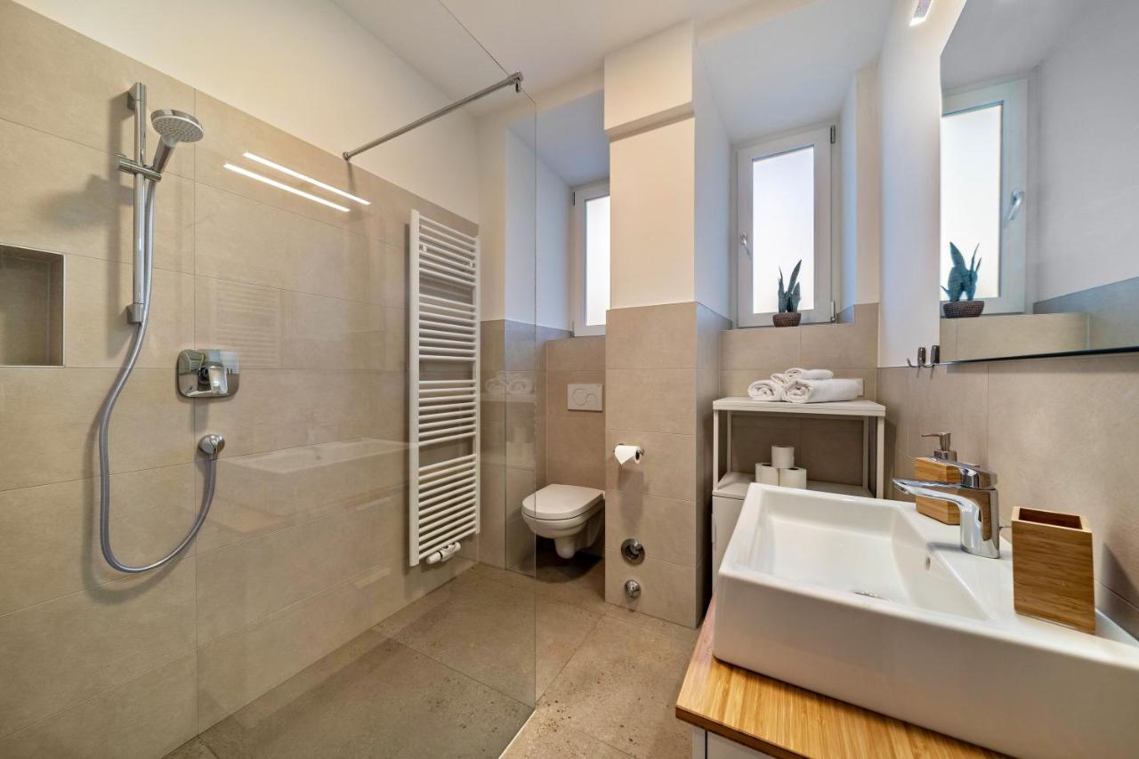 Central Suite Meran Extérieur photo
